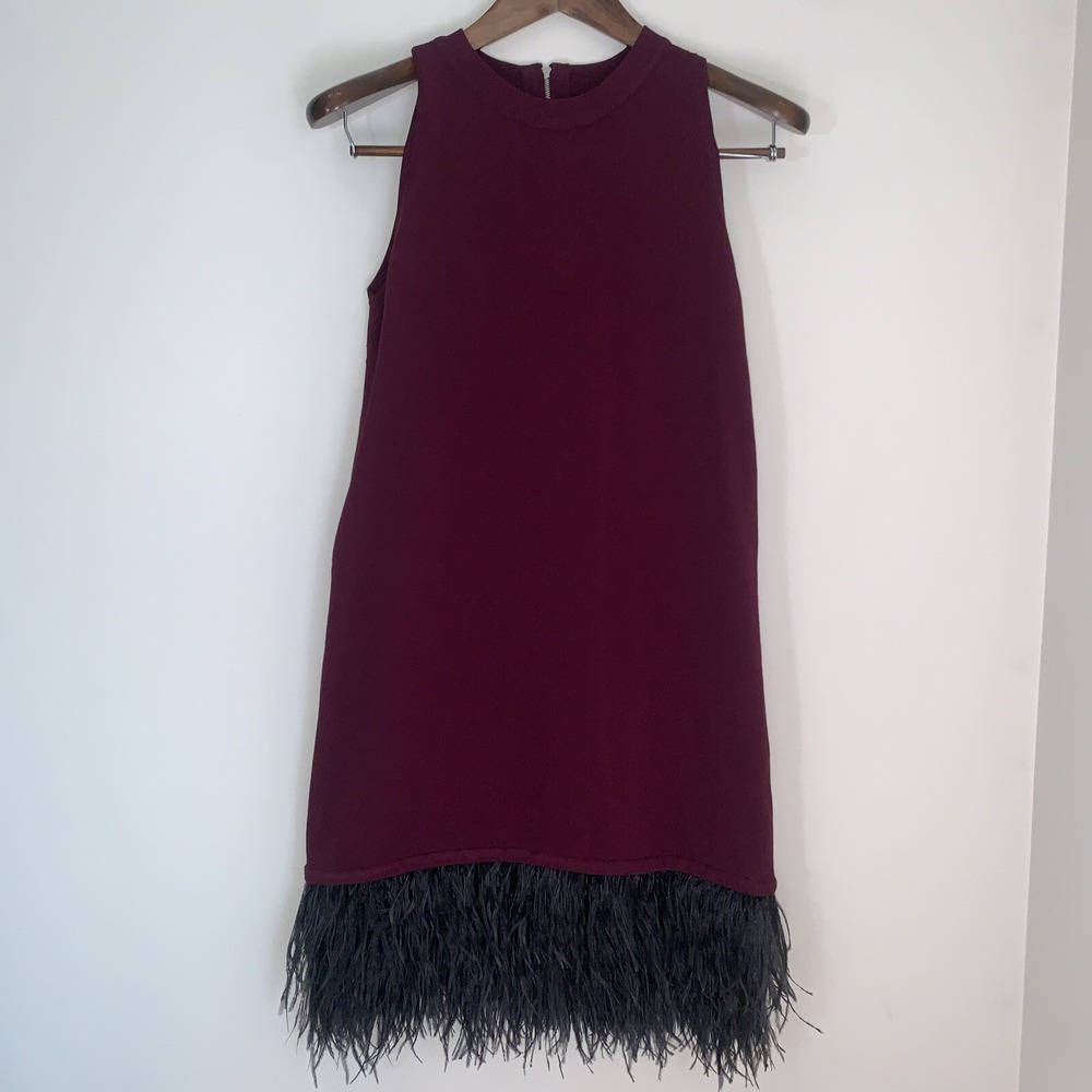 Milly Cocktail Dress Womens‎ Small Burgundy Ostrich Feather Trim Elegant Luxury